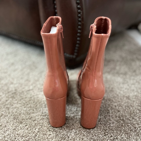 Madden Girl Size 8m Boots - Picture 4 of 7